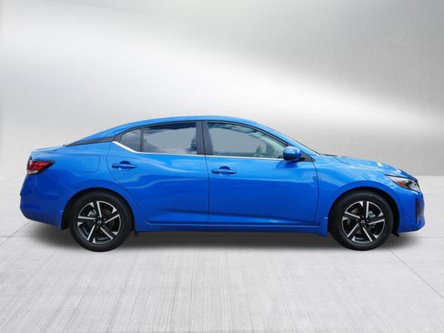 Certified 2024 Nissan Sentra SV FWD image 8