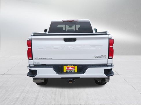 Used 2025 Chevrolet Silverado 3500 High Country w/ Technology Package image 6