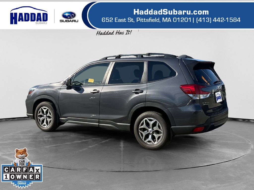 Used 2020 Subaru Forester Premium AWD/4WD image 3