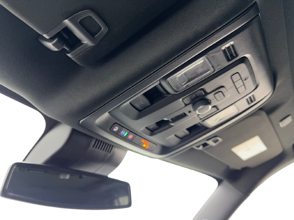 Used 2024 GMC Yukon Denali RWD image 84