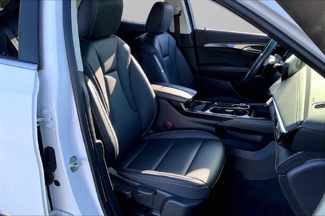 Used 2024 Buick Envision Preferred AWD/4WD image 7
