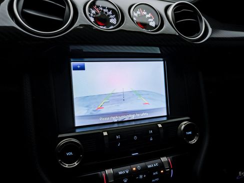 Used 2020 Ford Mustang Shelby GT500 w/ Carbon Fiber Track Pack image 50