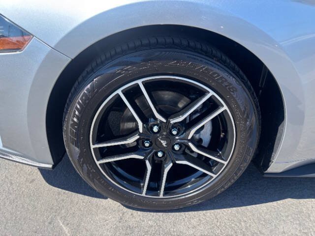 Used 2021 Ford Mustang Premium RWD image 9
