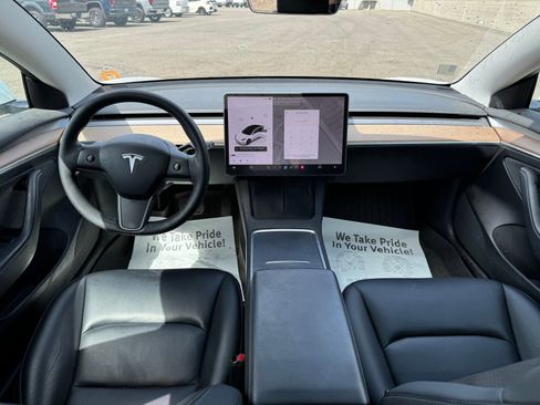 Used 2022 Tesla Model 3 Long Range AWD/4WD image 15