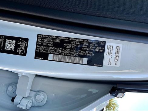 New 2026 Volvo XC90 B6 Plus w/ Protection Package Premier image 22