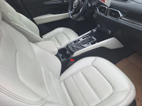 Used 2017 MAZDA CX-5 Grand Touring w/ Premium Package image 8