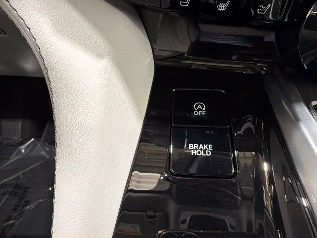 Certified 2026 Acura MDX w/ Advance Package AWD/4WD image 41