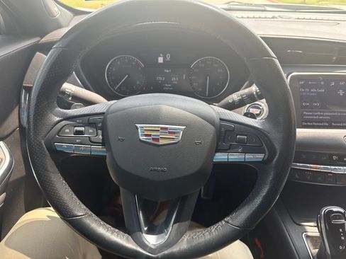 Used 2020 Cadillac XT4 Sport FWD image 6