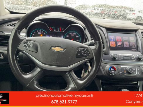 Used 2017 Chevrolet Impala LT image 10