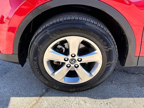 Used 2015 Toyota RAV4 XLE image 34