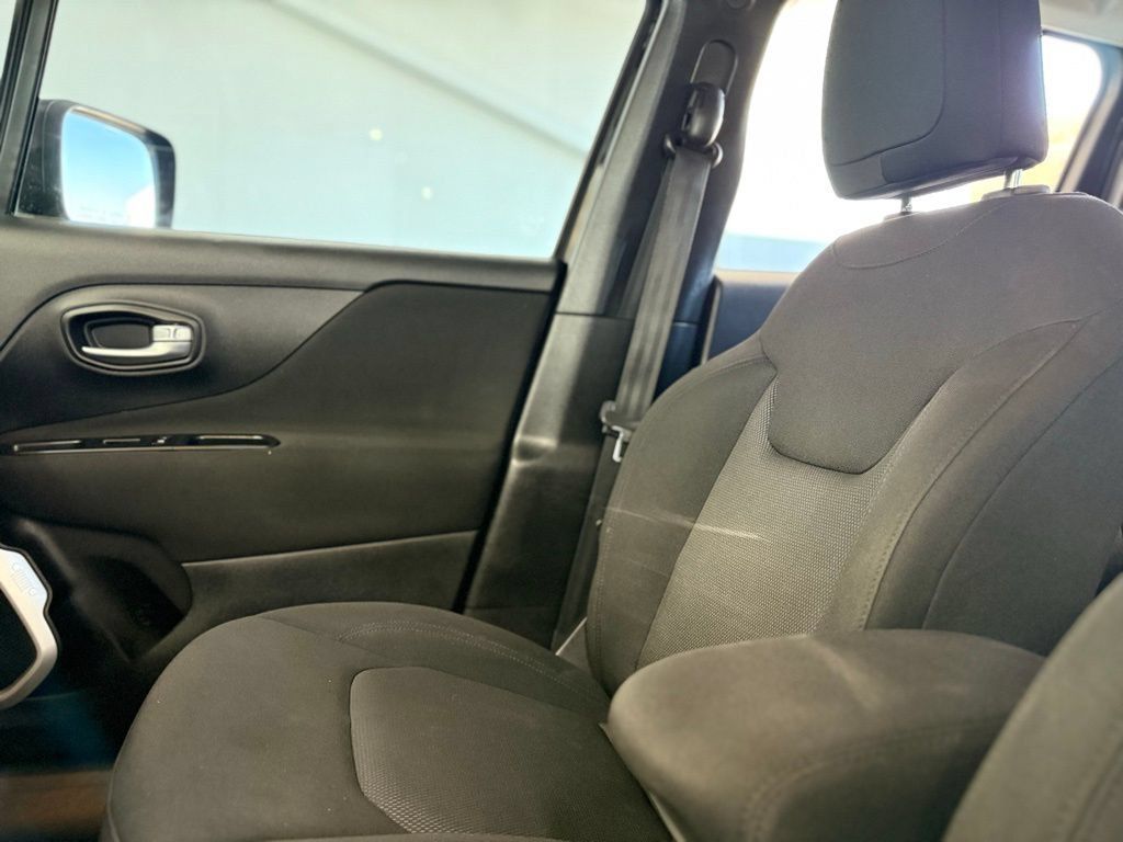 Used 2019 Jeep Renegade Sport AWD/4WD image 33