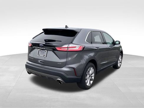 Used 2024 Ford Edge Titanium AWD/4WD image 3