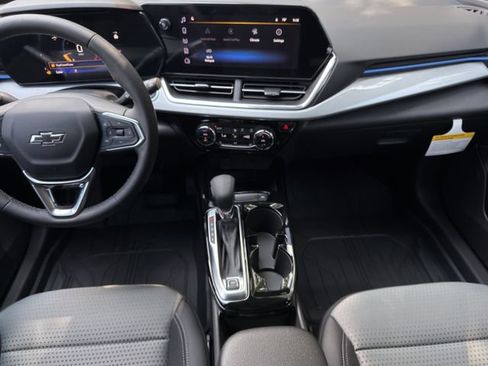 New 2026 Chevrolet Trax LT FWD image 13