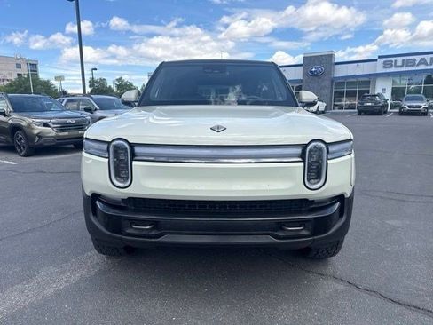 Used 2025 Rivian R1S Adventure AWD/4WD image 9
