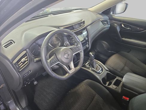 Used 2017 Nissan Rogue SV AWD/4WD image 19