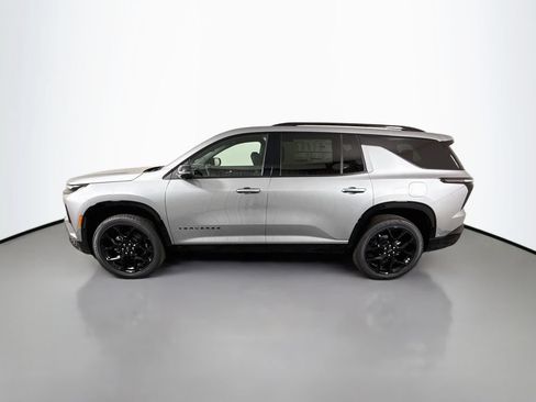 New 2026 Chevrolet Traverse RS w/ LPO, Floor Liner Package AWD/4WD image 4