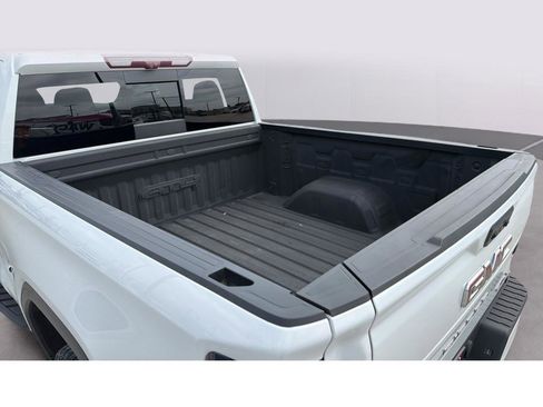 Used 2024 GMC Sierra 1500 AT4 w/ Technology Package AWD/4WD image 30