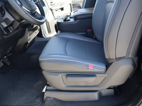 New 2026 RAM 2500 Tradesman image 11