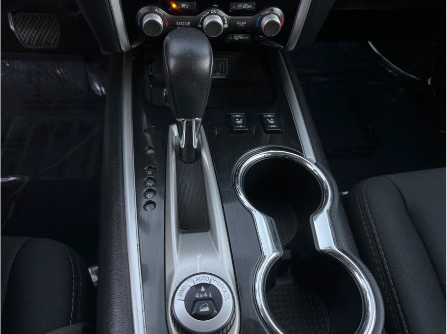 Used 2019 Nissan Pathfinder SV w/ SV Tech Package AWD/4WD image 18