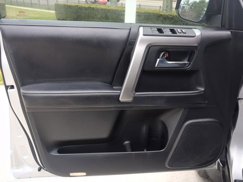 Used 2018 Toyota 4Runner SR5 image 14