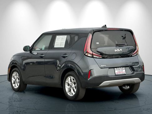 Used 2024 Kia Soul LX w/ Option Group 015 image 6