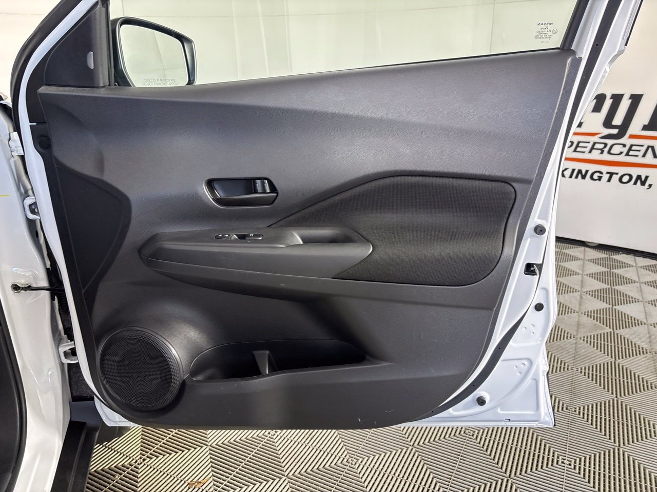 Used 2025 Nissan Kicks Play S FWD image 28