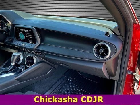 Used 2017 Chevrolet Camaro LT w/ RS Package image 24