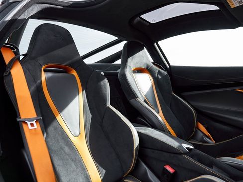 Used 2018 McLaren 720S Performance image 42