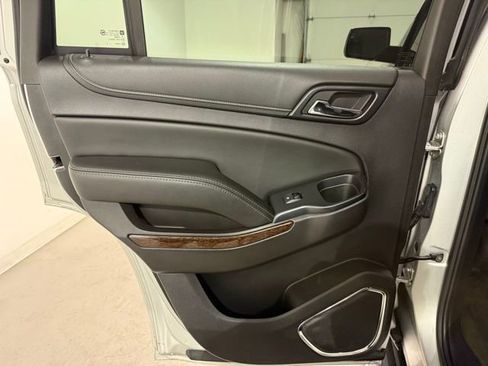 Used 2015 GMC Yukon SLE w/ Convenience Package AWD/4WD image 23