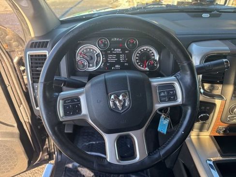 Used 2015 RAM 2500 Laramie image 24