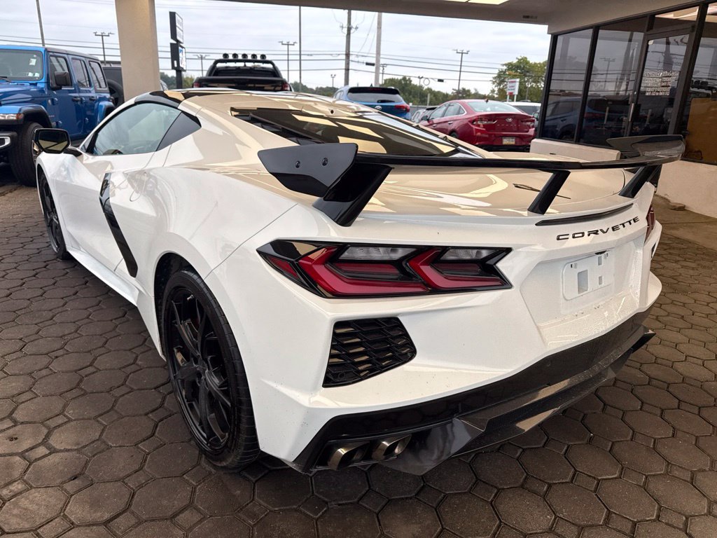 Used 2020 Chevrolet Corvette Stingray Preferred Cpe w/ 2LT Preferred Equipment Group RWD image 8