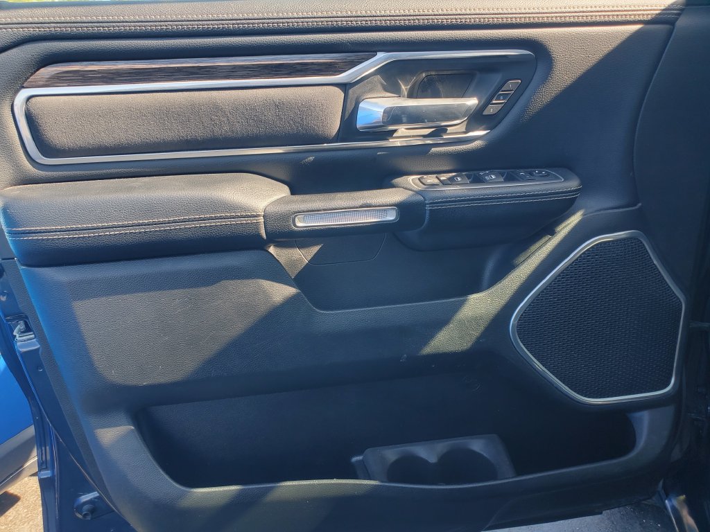 Used 2020 RAM 1500 Laramie AWD/4WD image 22