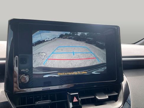 Used 2025 Toyota Corolla SE FWD image 26