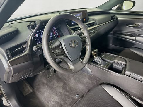 Used 2019 Lexus ES 350 image 8