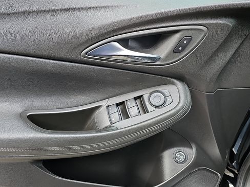 Used 2023 Buick Encore GX Select w/ Experience Buick Package image 12