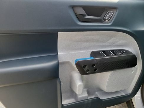 New 2026 Ford Maverick XLT FWD image 18