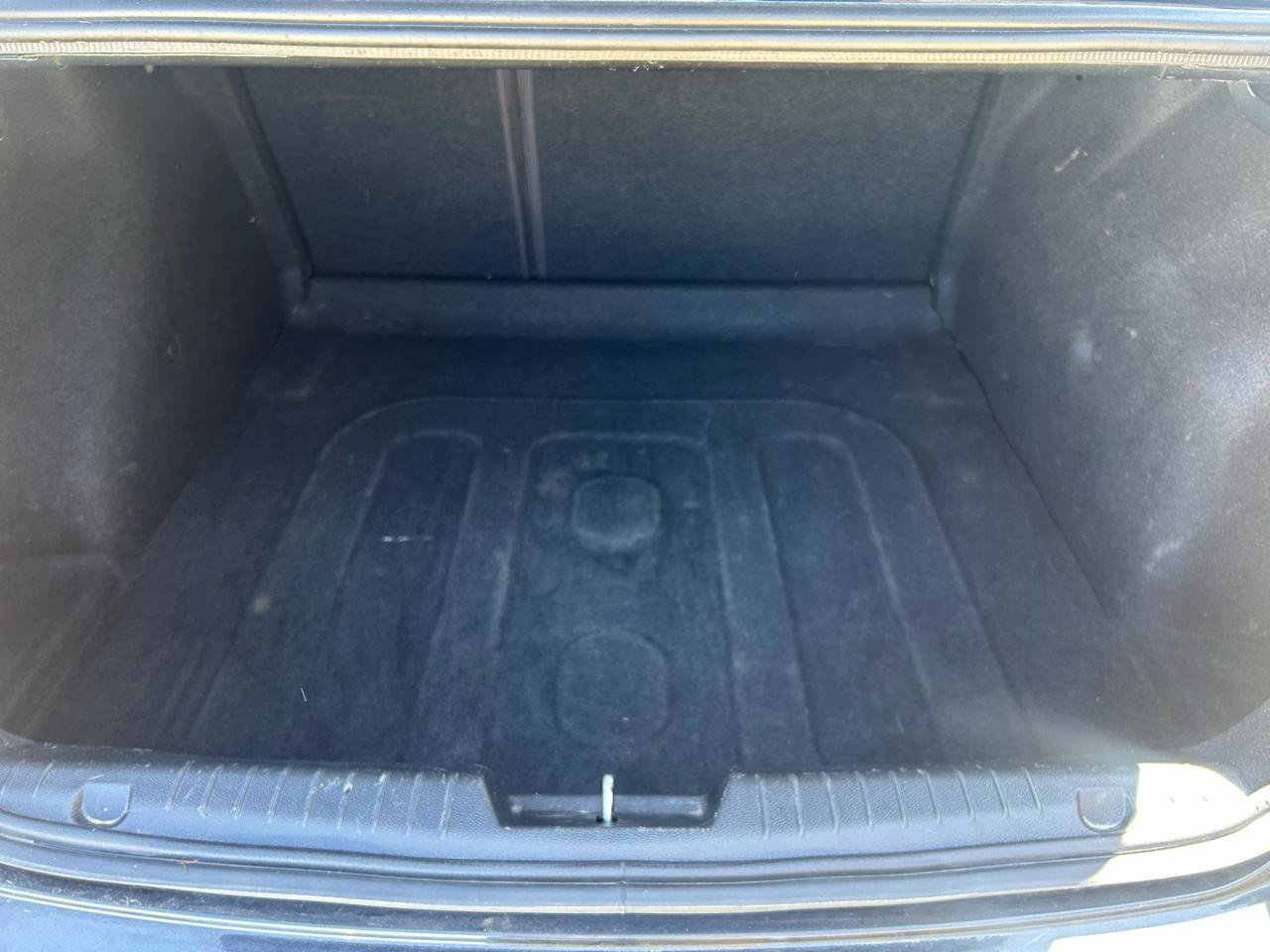 Used 2014 Chevrolet Cruze LS FWD image 17