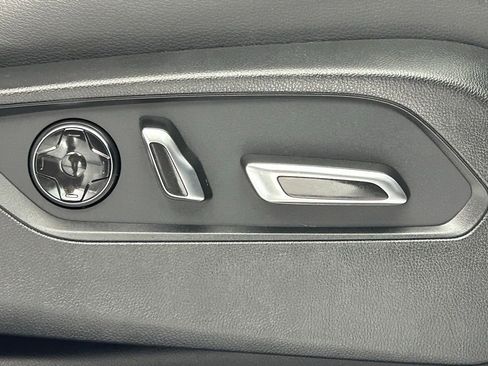 Used 2023 Acura RDX Base image 11