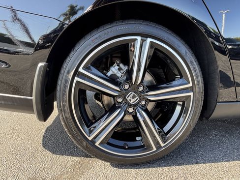 Used 2026 Honda Accord Sport image 7