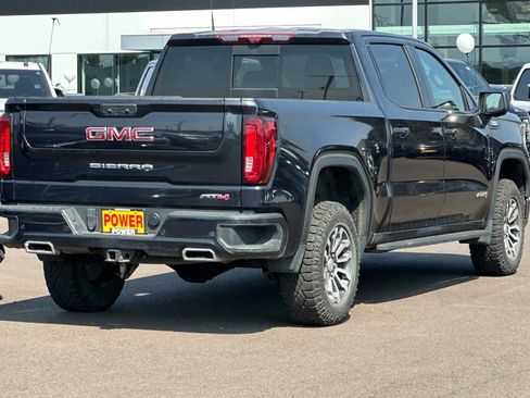 Used 2022 GMC Sierra 1500 AT4 w/ AT4 Premium Package AWD/4WD image 4