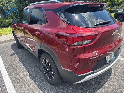 Used 2023 Chevrolet TrailBlazer LT w/ Convenience Package FWD image 5