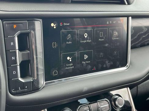 Used 2023 GMC Yukon XL Denali AWD/4WD image 36