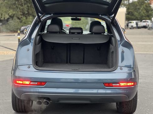 Used 2016 Audi Q3 2.0T Premium Plus w/ Sport Package image 5