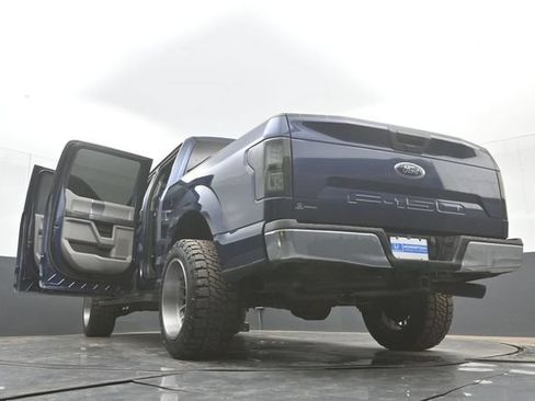 Used 2019 Ford F150 XLT w/ Equipment Group 302A Luxury AWD/4WD image 51