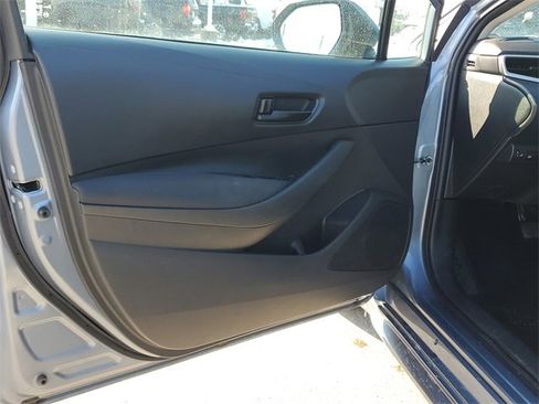 Used 2024 Toyota Corolla LE image 17