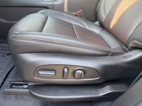 Used 2023 Chevrolet Traverse High Country w/ LPO, Floor Liner Package image 10