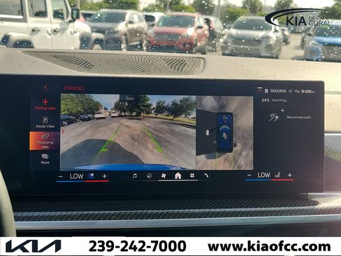 Used 2026 BMW X5 M60i AWD/4WD image 28