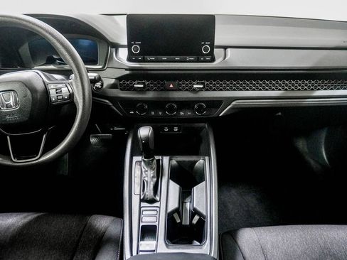 Used 2024 Honda Accord EX image 23