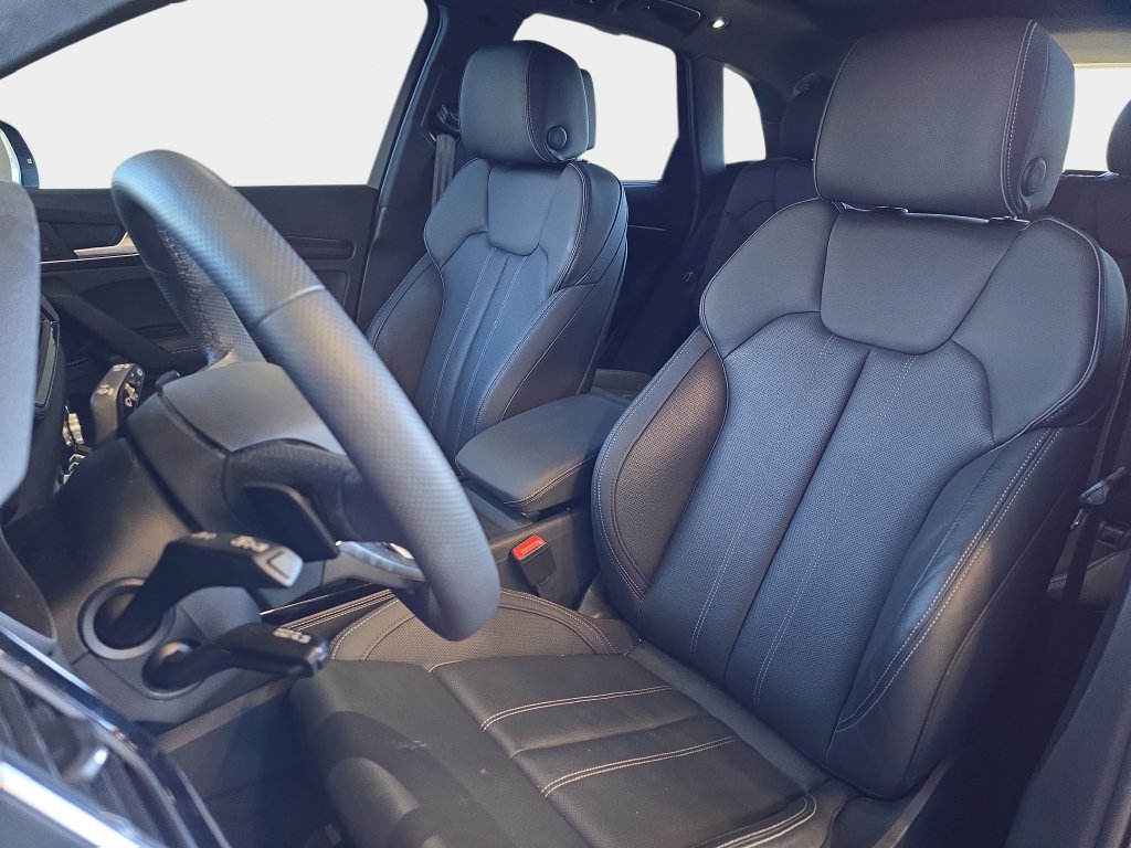 Used 2024 Audi Q5 e Prestige w/ Prestige Package AWD/4WD image 16