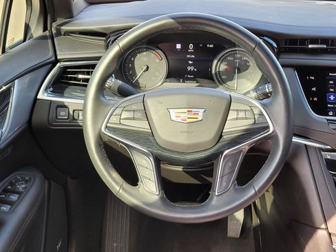 Used 2024 Cadillac XT5 Premium Luxury w/ Technology Package FWD image 6